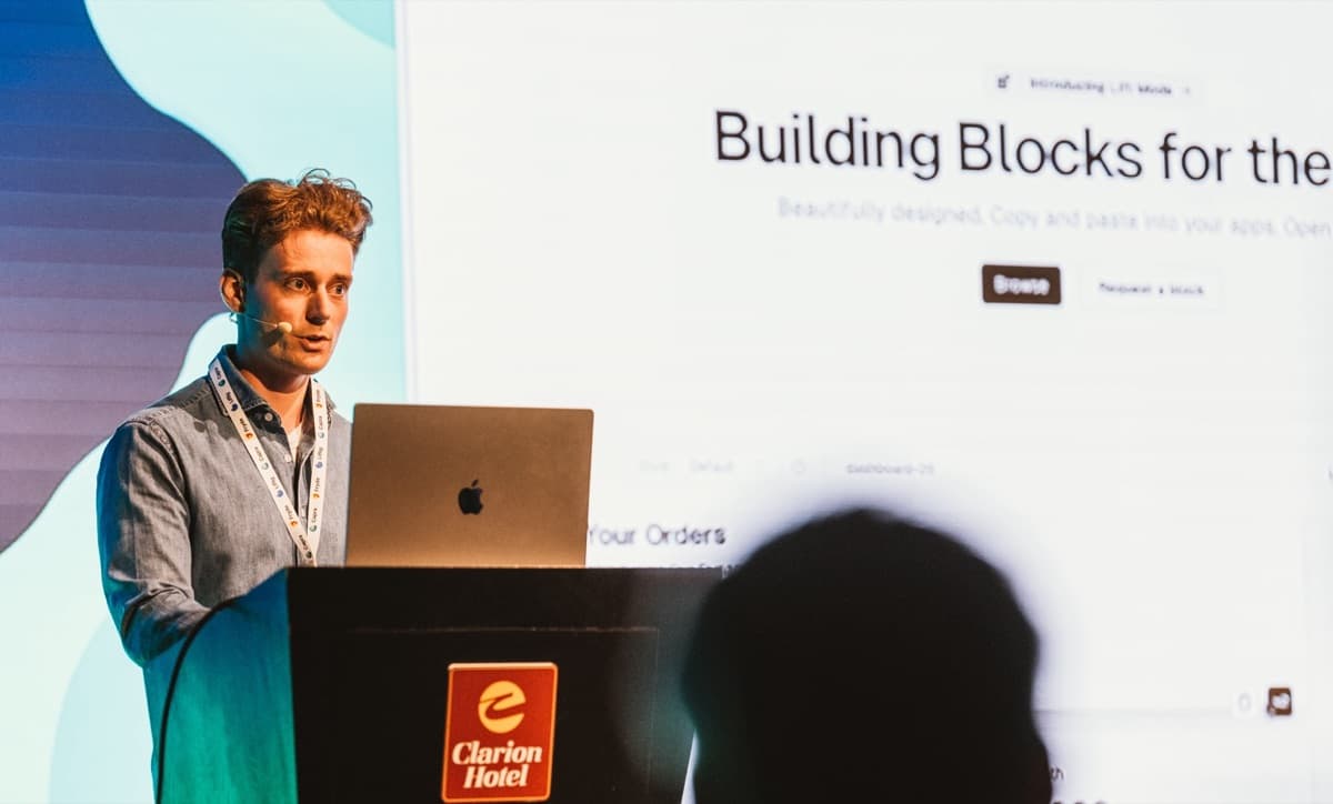 Victor Jørgensen presenting at CapraCon